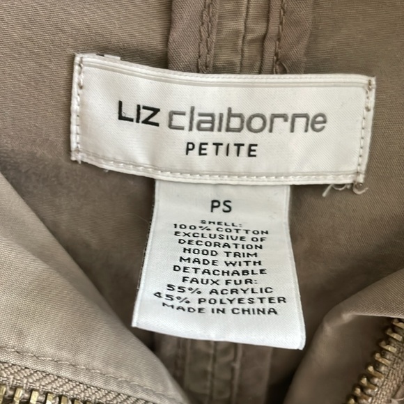 Jacket - Picture 2 of 5